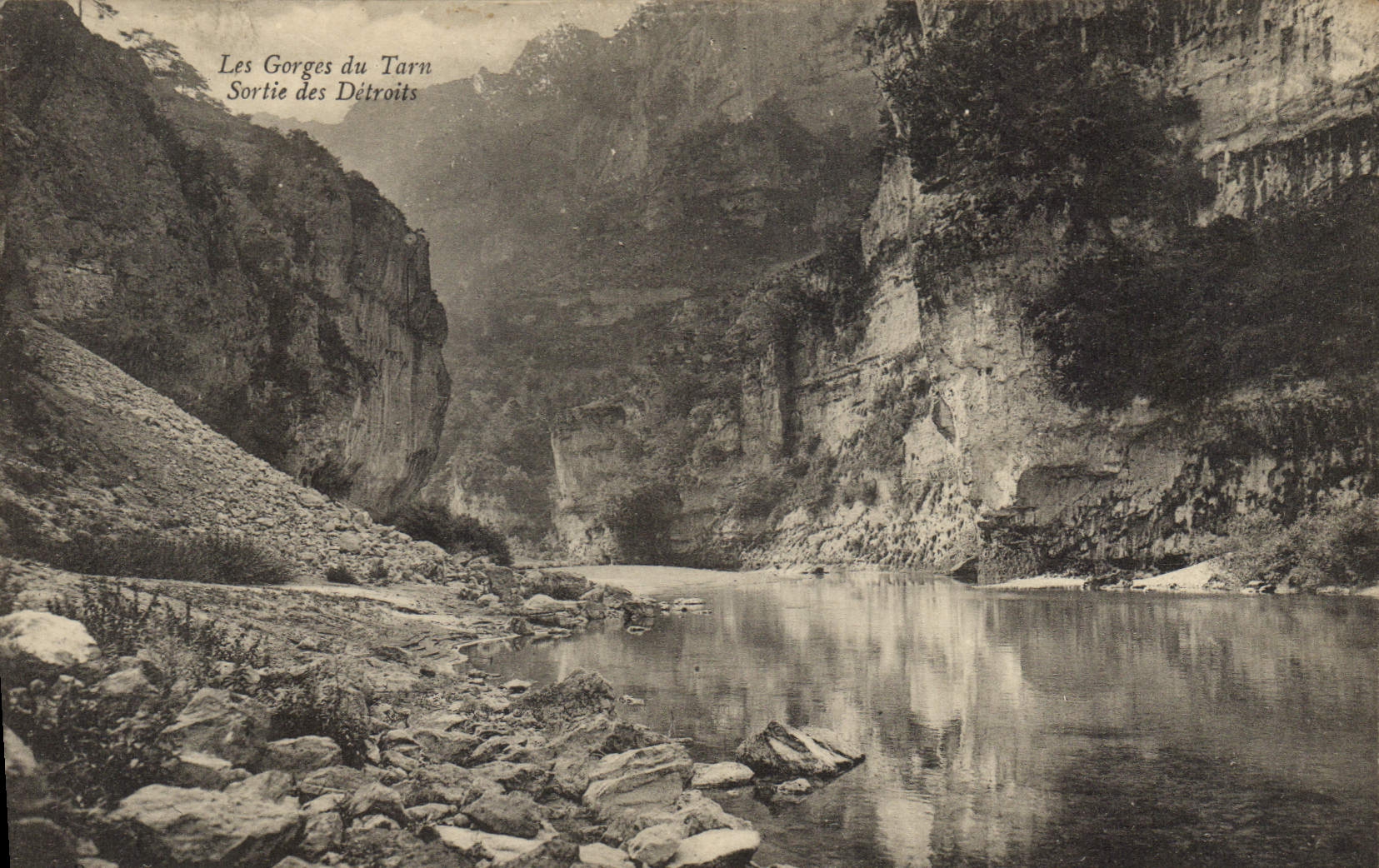 CPA Les Gorges du Tarn Sortie des Detroits