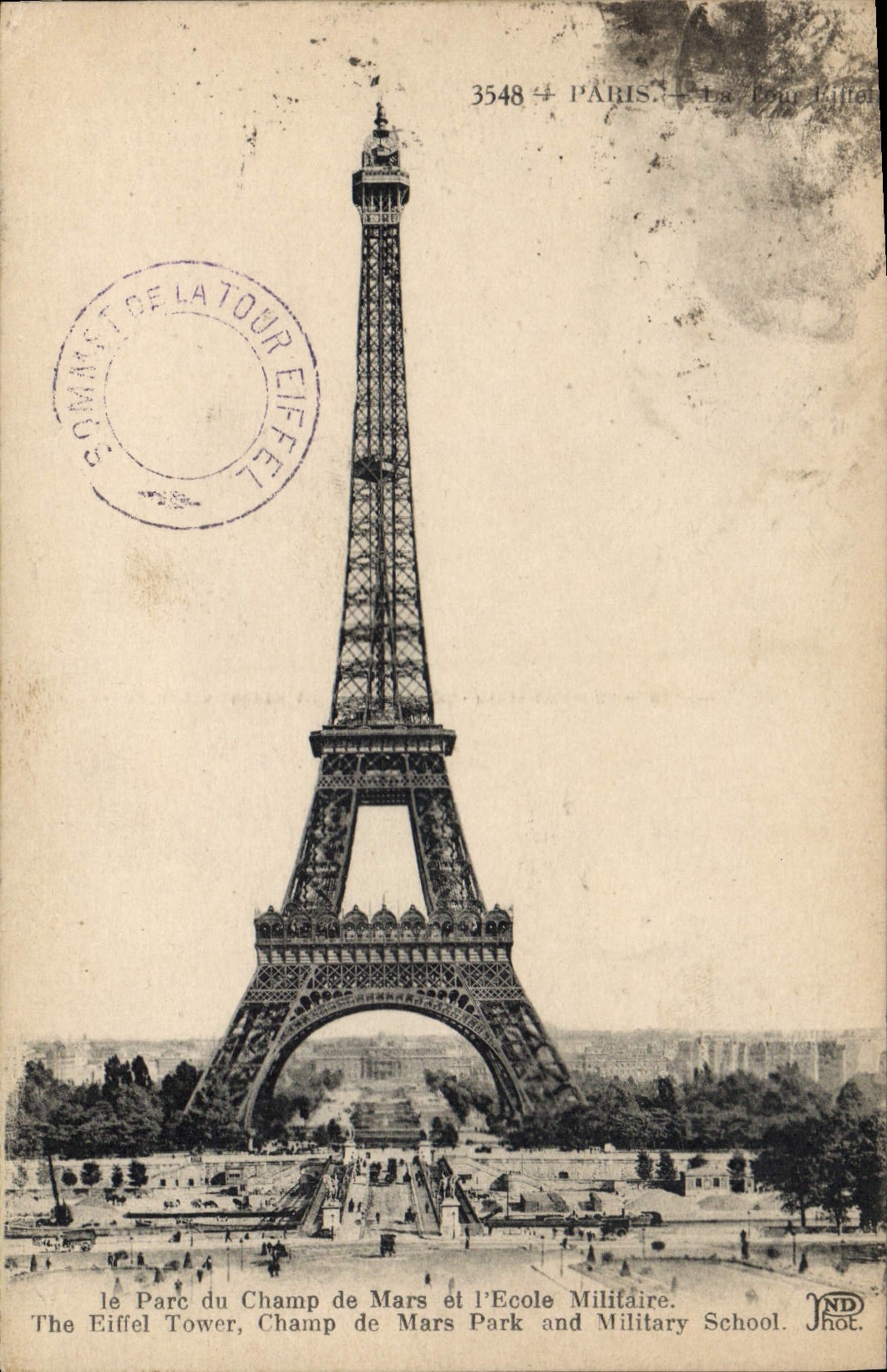 CPA Paris Paris Le Parc du Champ de Mars et l'Ecole Militaire
