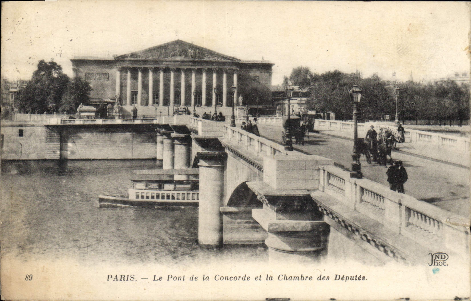 CPA Paris Le Pont de la Concorde et la Chambre des Deputes