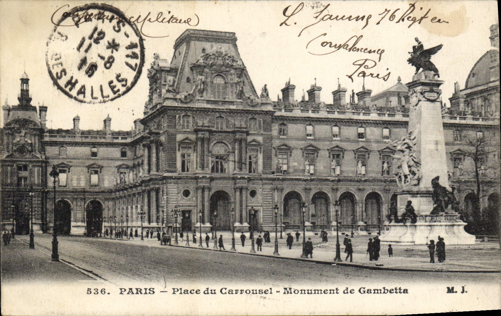 CPA Paris Place du Carrousel Monument de Gambetta