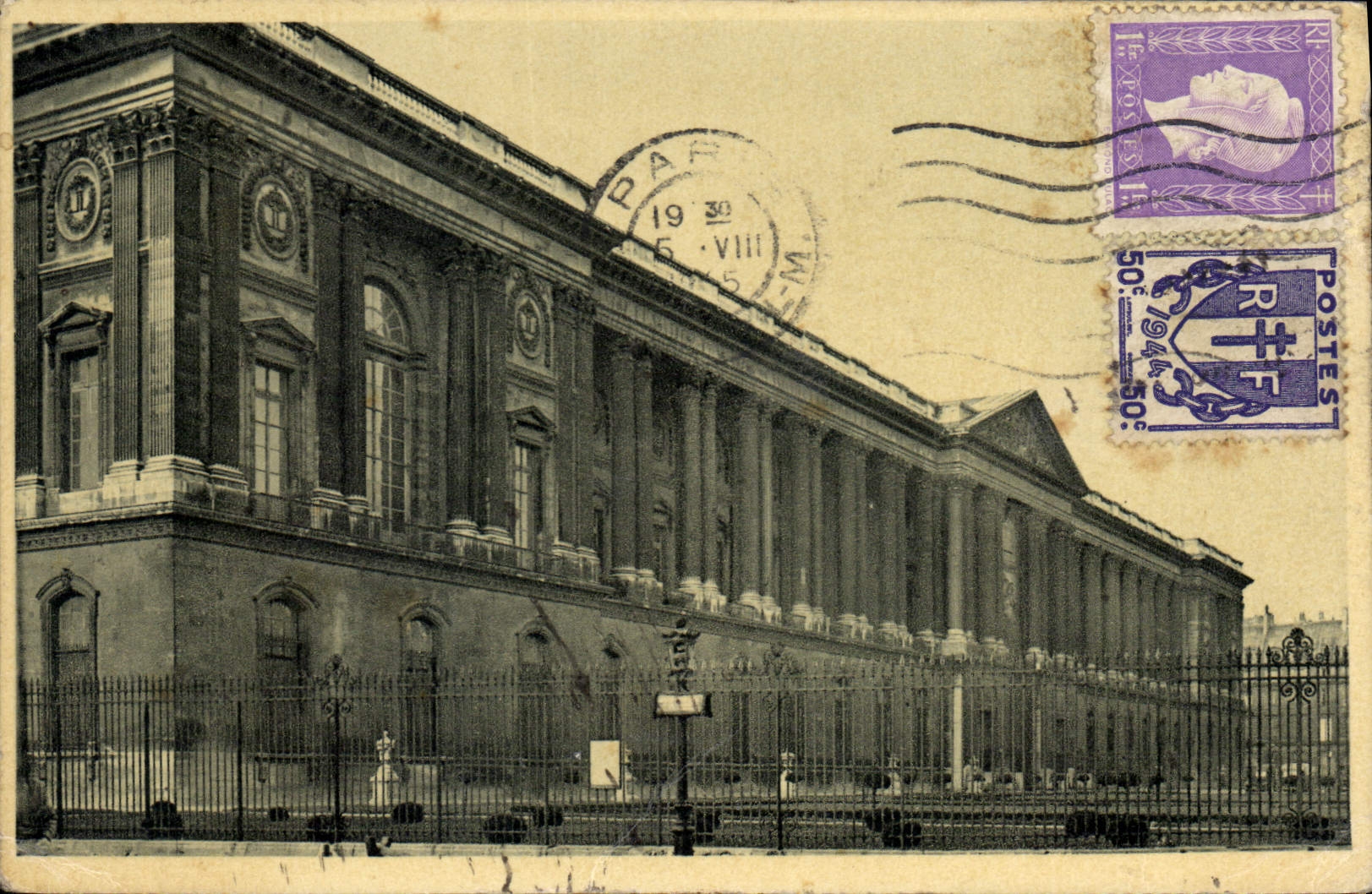 CPA Colonnade du Louvre Paris