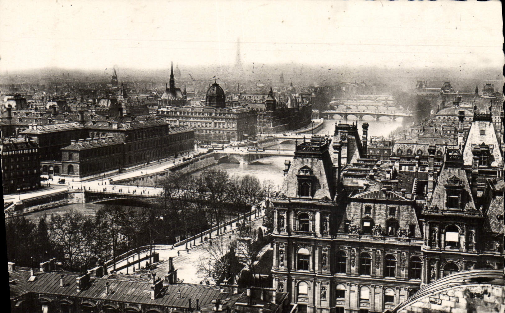 CPA Paris Vue generale des sept Ponts