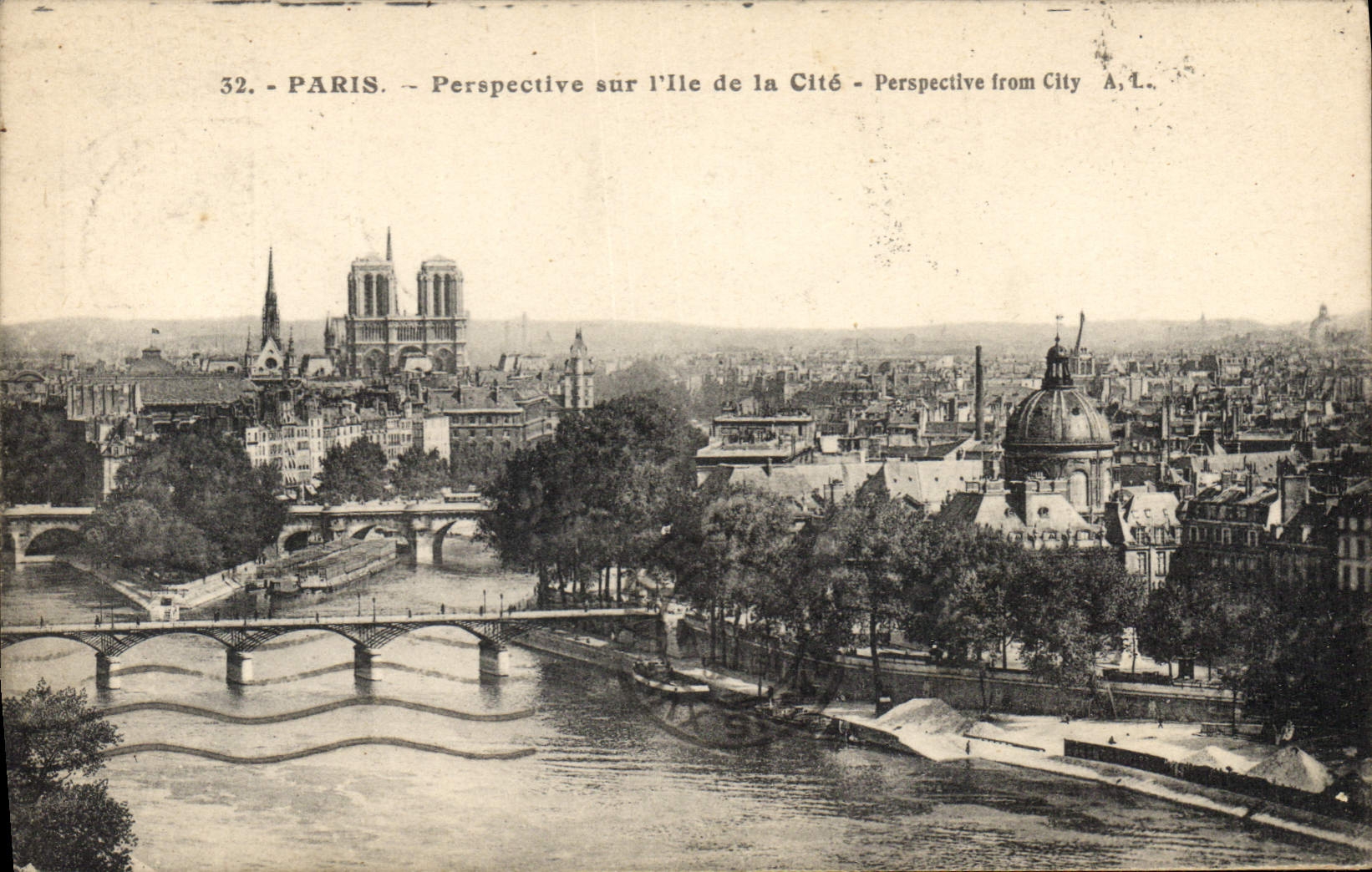 CPA Paris Perspective sur l'lle de la Cite