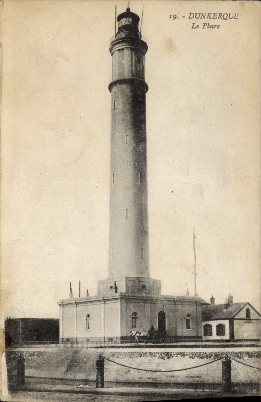 CPA Dunkerque Le Phare 