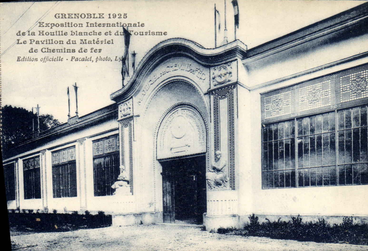 CPA Grenoble 1925 Exposition Internationale de Houille blanche et du Tourisme Le Pavillon du Materie