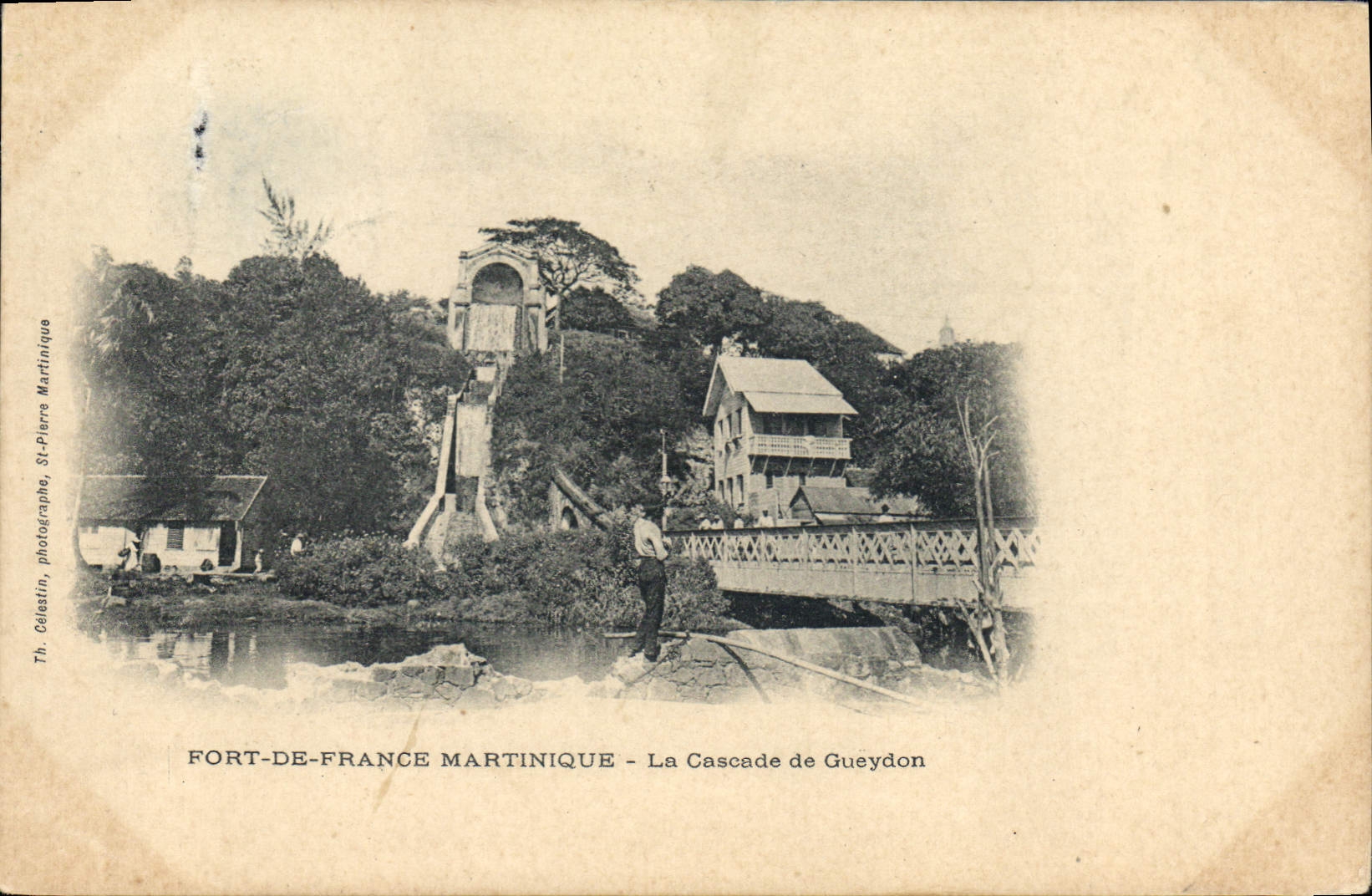 CPA Port de France Martinique La Cascade de Gueydon 