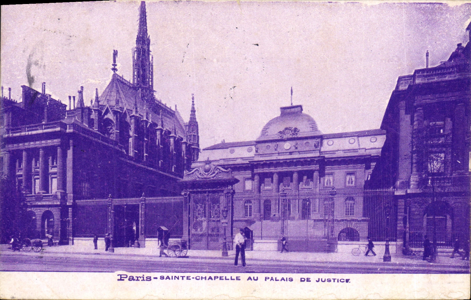 CPA Paris Sainte Chapelle Au Palais de Justice