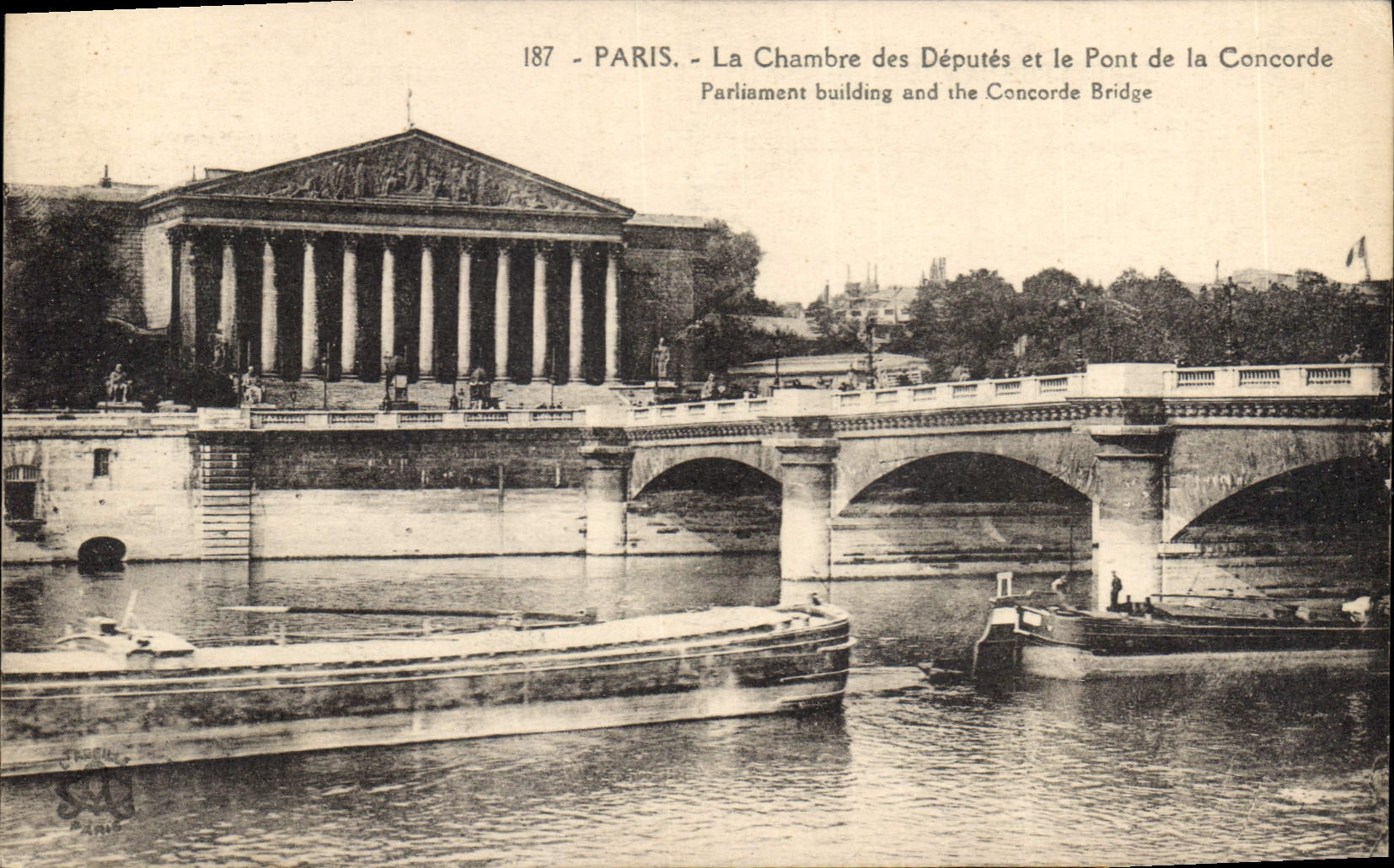 CPA Paris La Chambre des Deputes et le Pont de la Concorde
