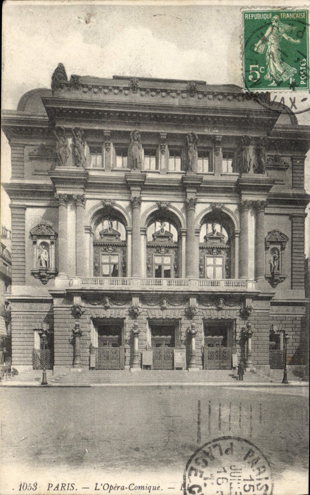 CPA Paris L'Opera Comique 