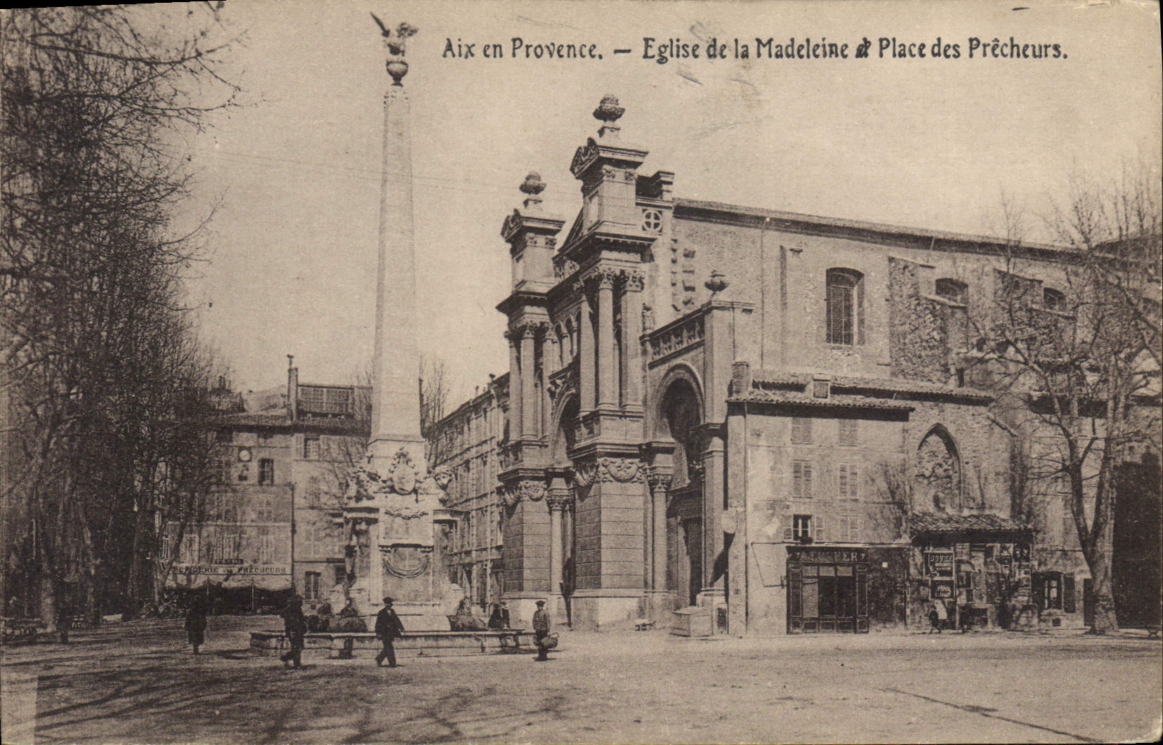 CPA Aix en Provence Eglise de la Madeleine et Place des Precheurs 
