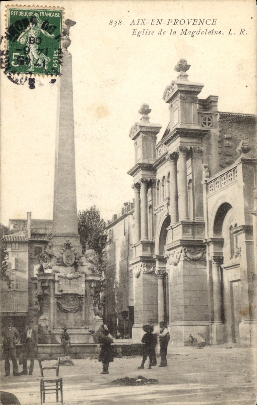 CPA Aix en Provence Eglise de la Magdeleine 