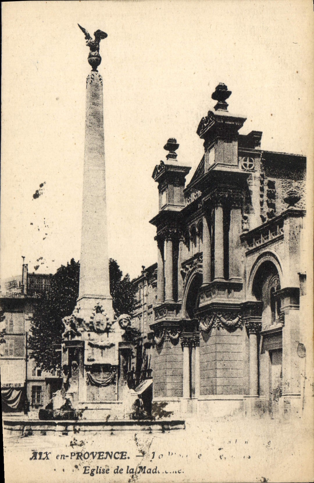 CPA Aix en Provence Eglise de la Madeleine 