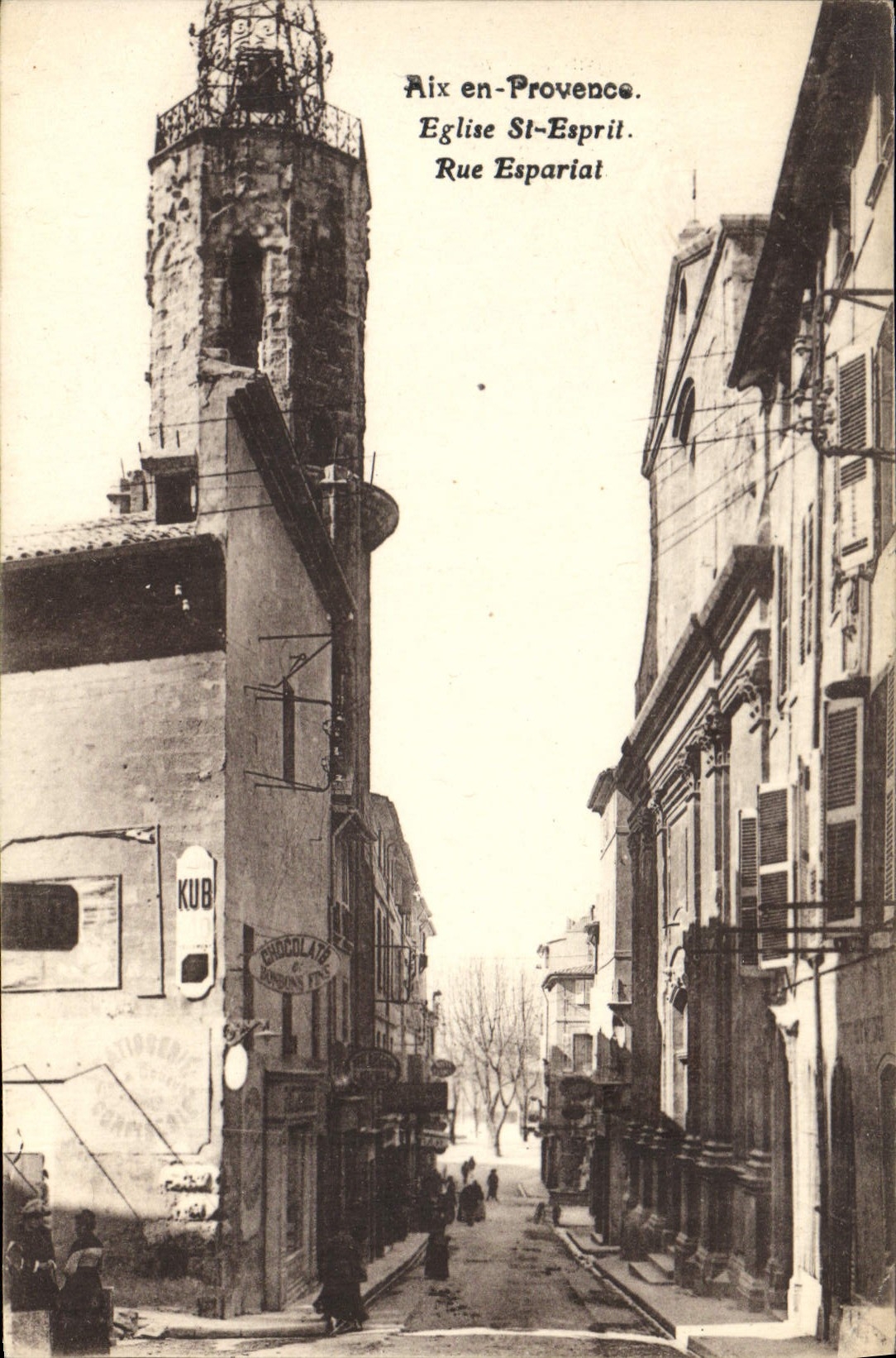 CPA Aix en Provence Eglise St Espril Rue Esparial 