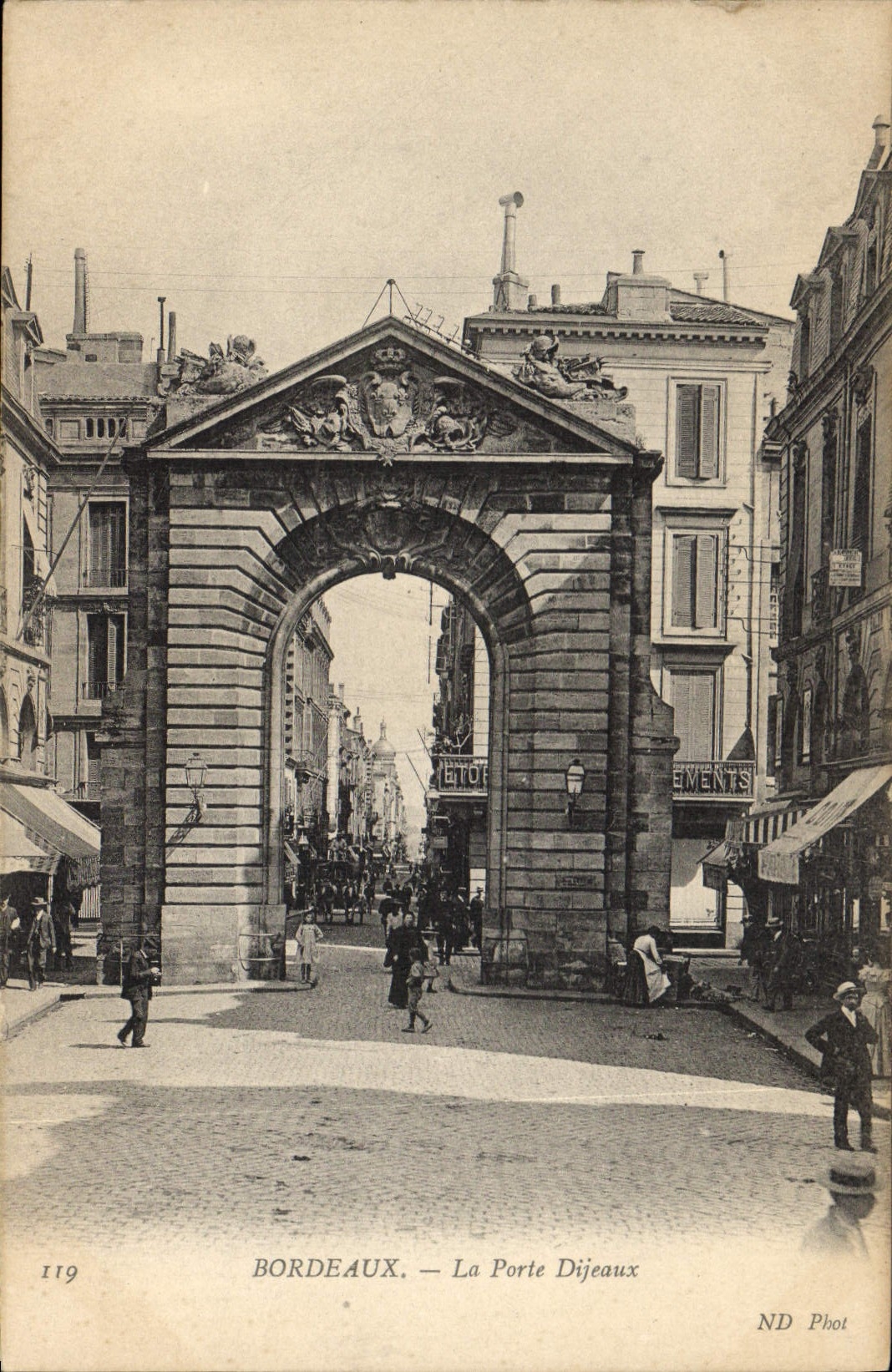 CPA Bordeaux la Porte Dijeaux 