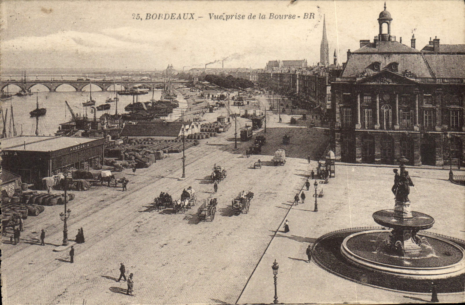 CPA Bordeaux vue prise de la Bourse 