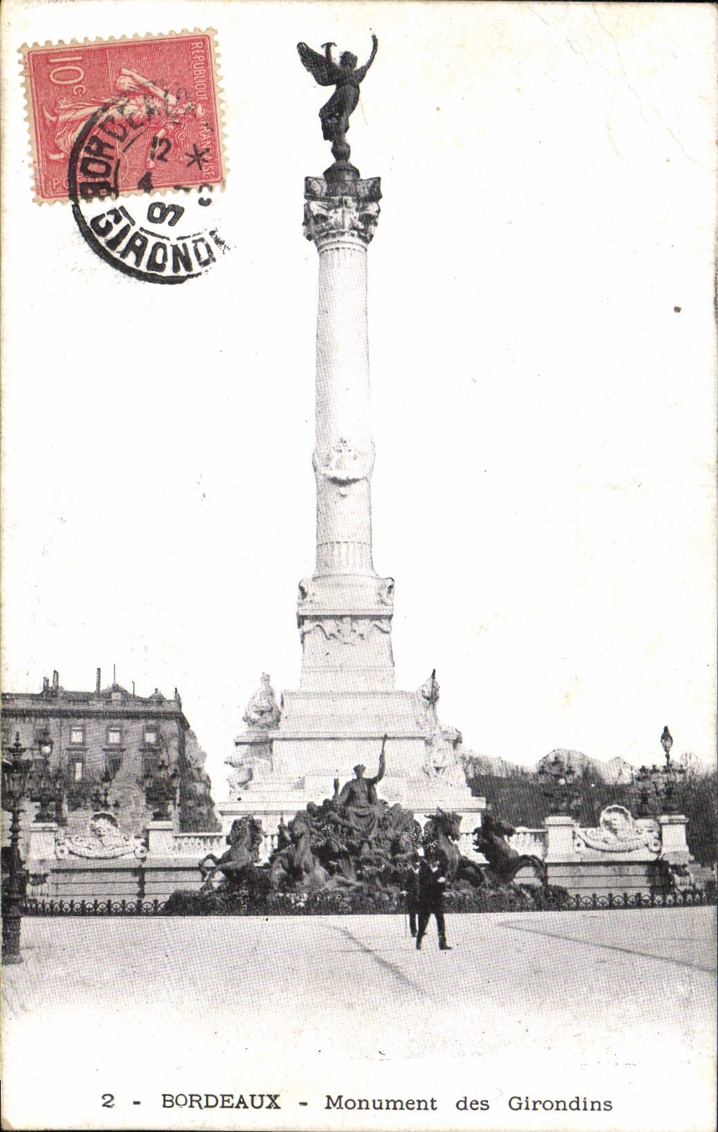 CPA Bordeaux Monument des Girondins