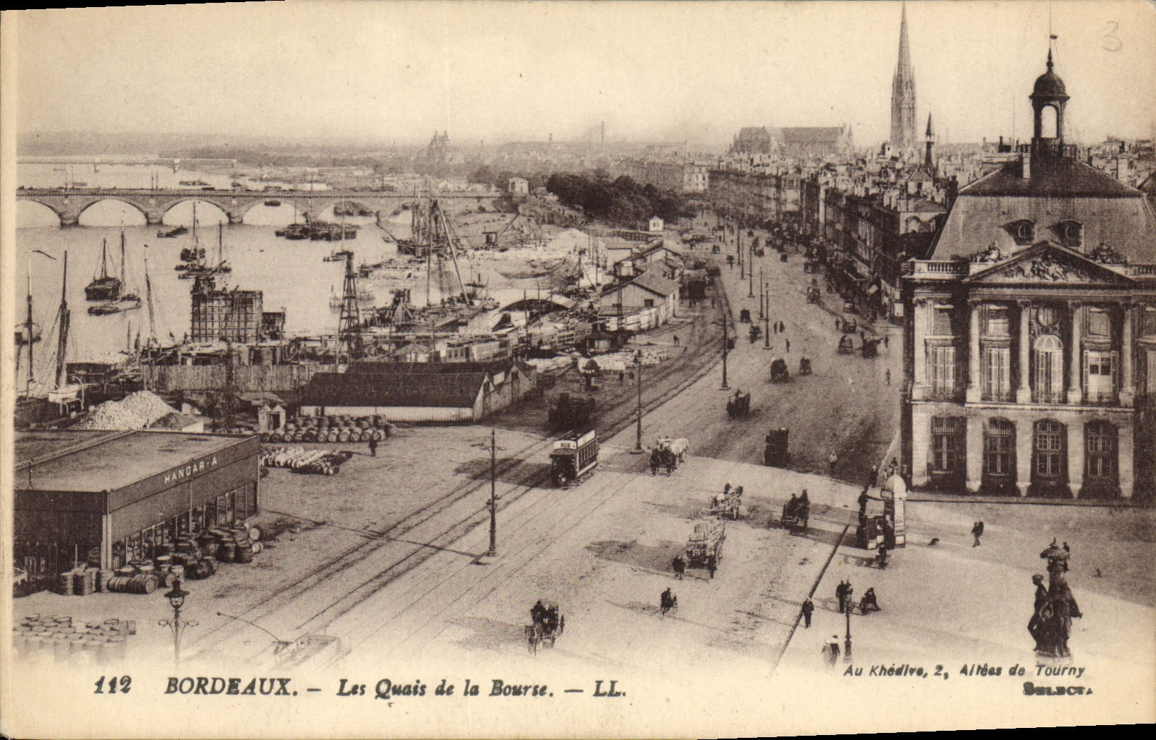 CPA Bordeaux les Quais de la Bourse 