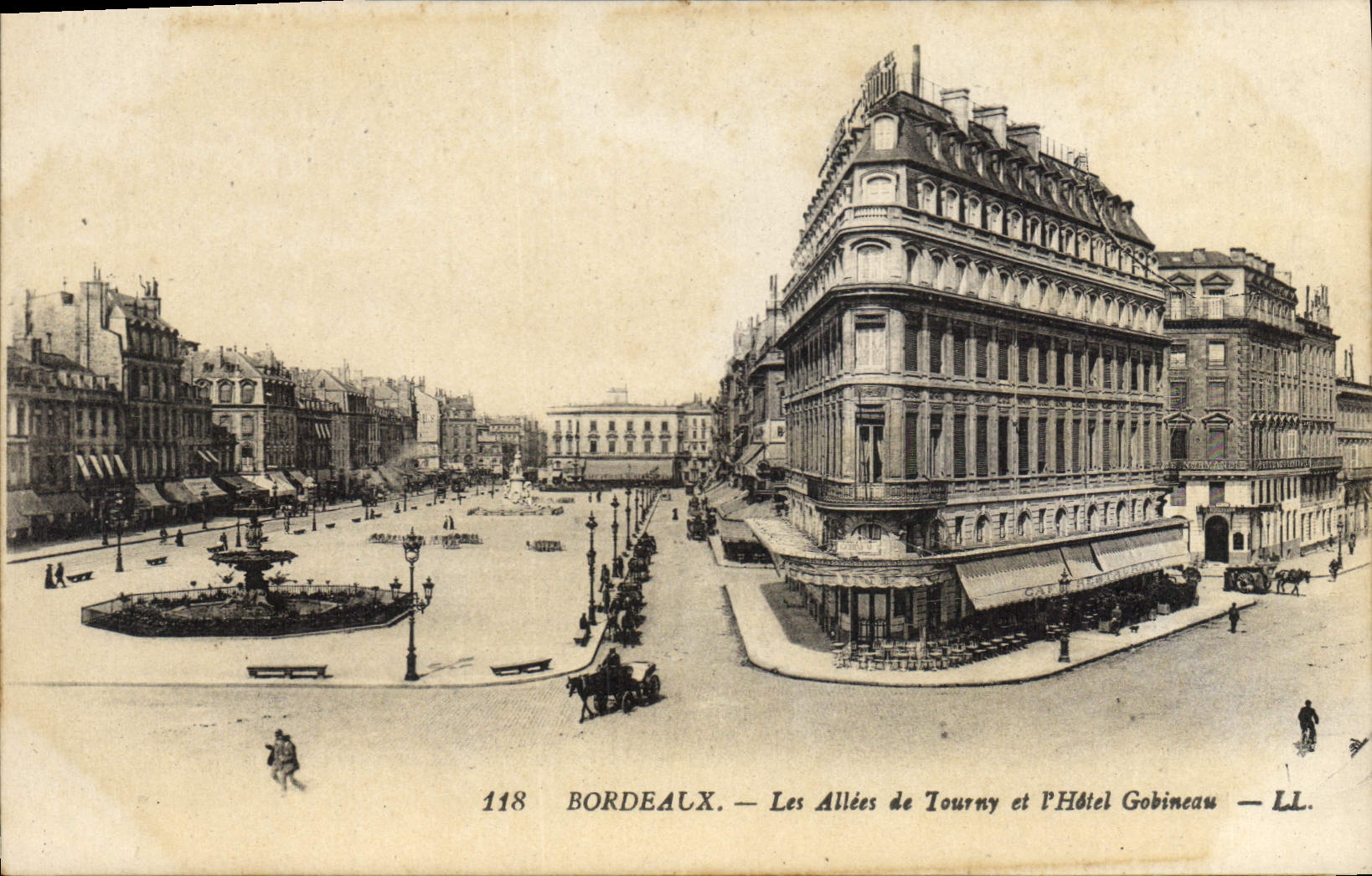 CPA Bordeaux les Allee de Tourny et l'hotel Gobineau 