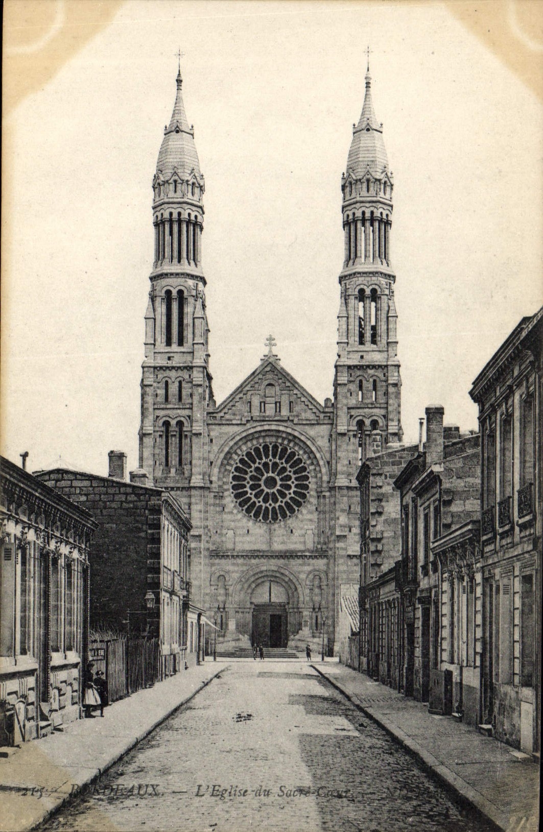 CPA Bordeaux l'eglise du Sainte Croix 