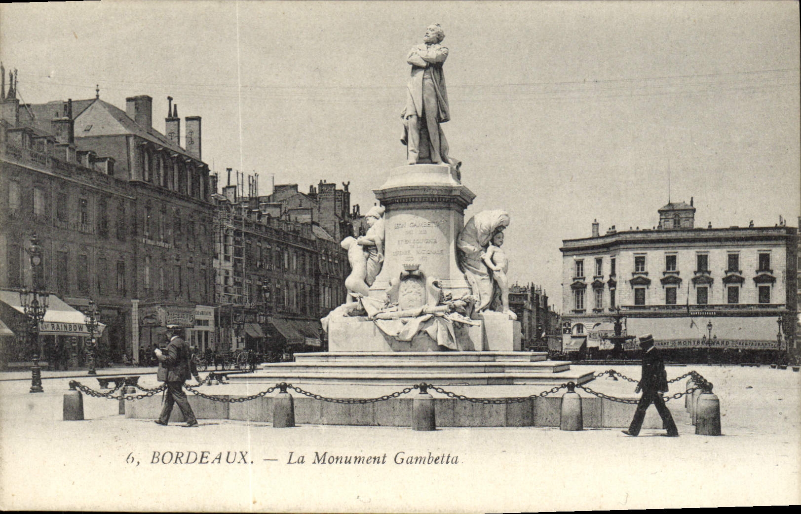 CPA Bordeaux la Monument Gambetta 
