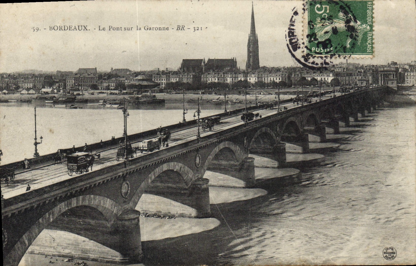 CPA Bordeaux Place de la comedie et rue Sainte Catherine