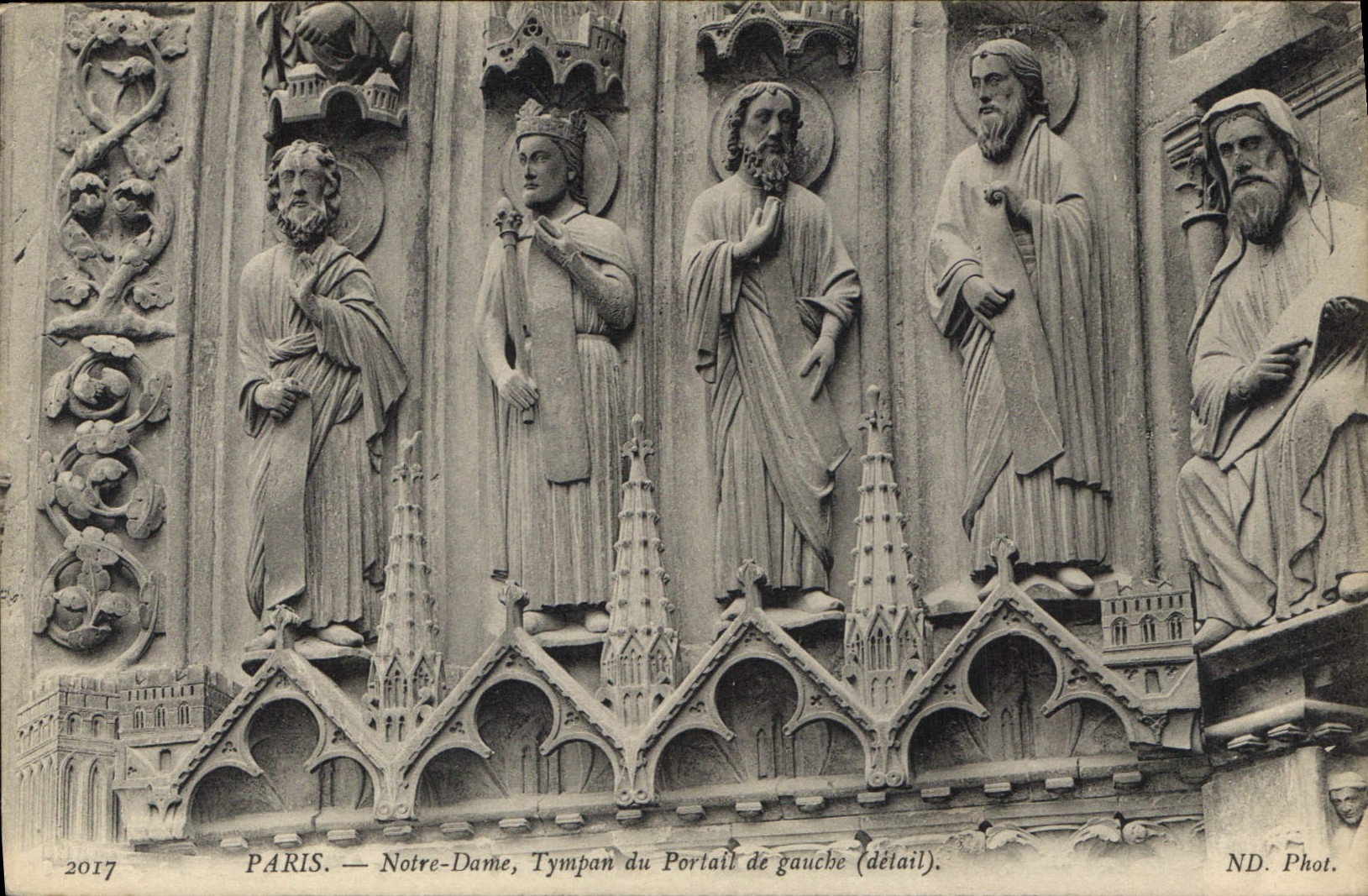 CPA Paris Notre Dame Tympan du Portail de Gauche detail