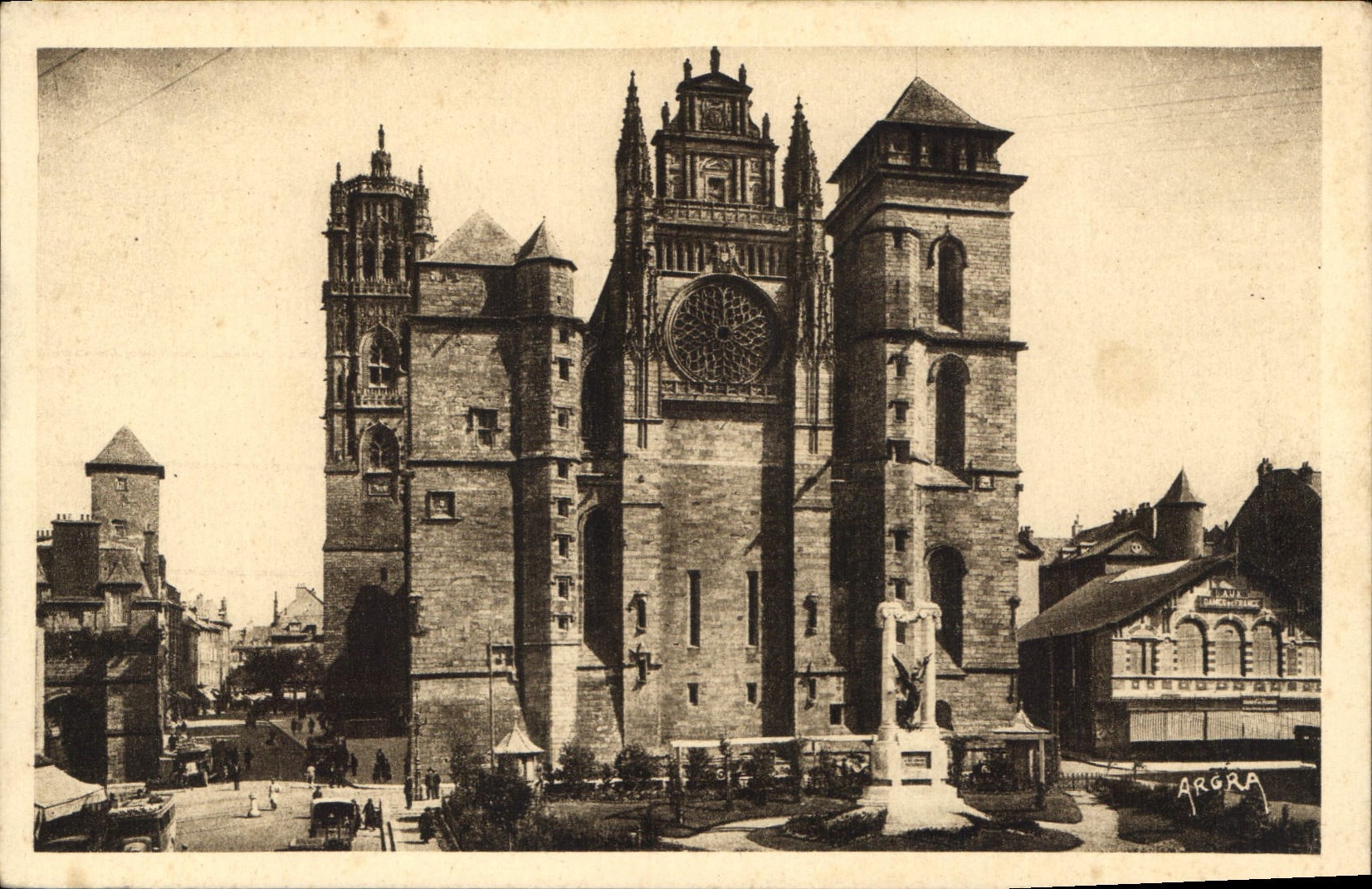 CPA Rodez La Cathedrale 