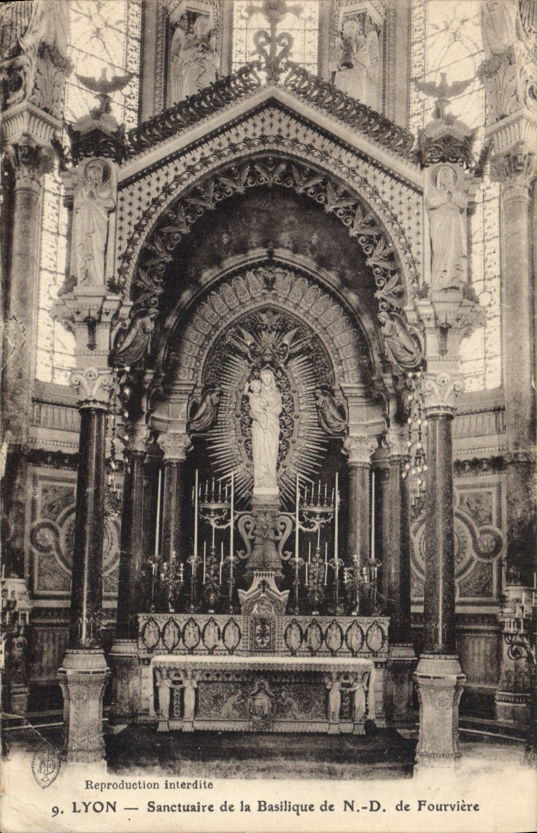 CPA Lyon Sanctuaire de la Basilique de N D de Fourviere