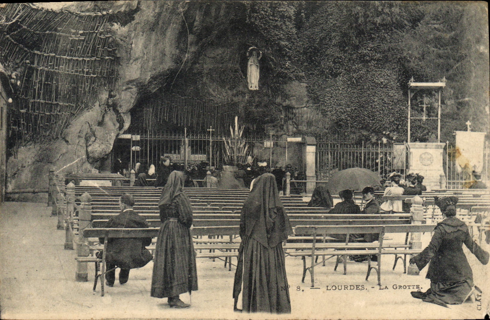 CPA Lourdes La Grotte 