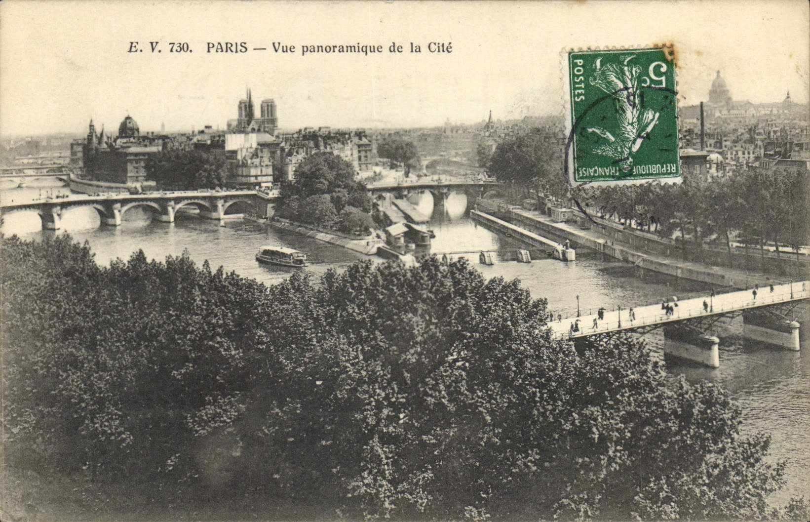 CPA Paris Vue panoramique de la Cite 