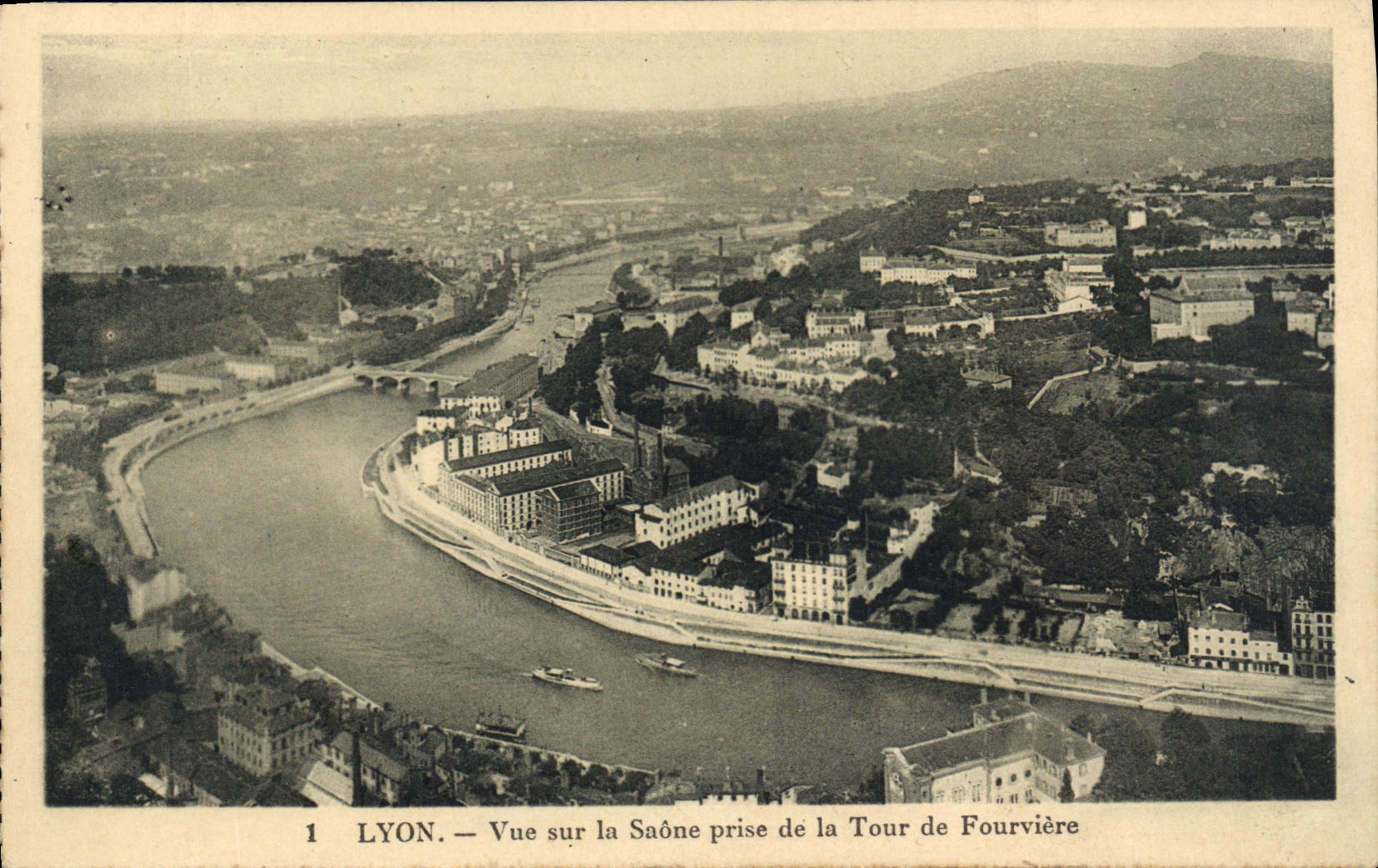 CPA Lyon Vue sur la Saone prise de la Tour de Fourviere 