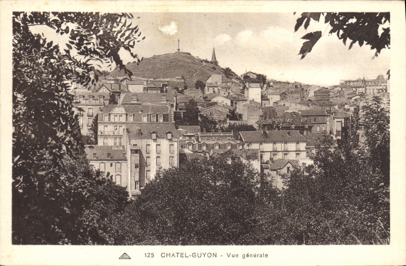 CPA Chatel Guyon Vue generale 