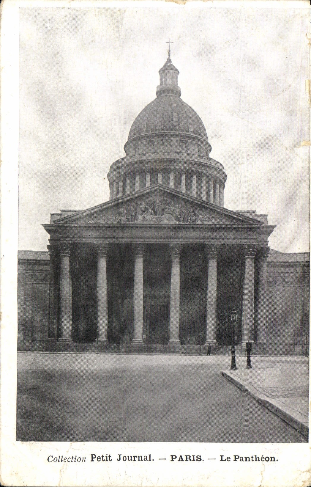 CPA Collection Petit Journal Paris Le Panthenon