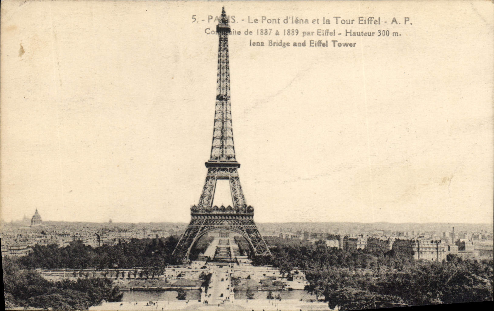 CPA Paris Le Pont d'lans et la Tour Eiffel