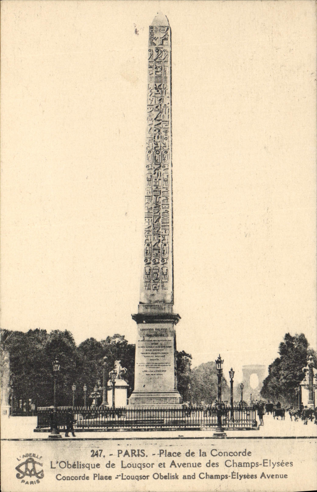 CPA Paris Place de la Concorde L'Obelisque de Louqsor et Avenue des Champs Elysees