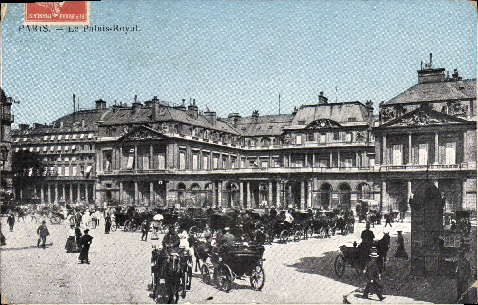 CPA Paris Le Palais Royal 