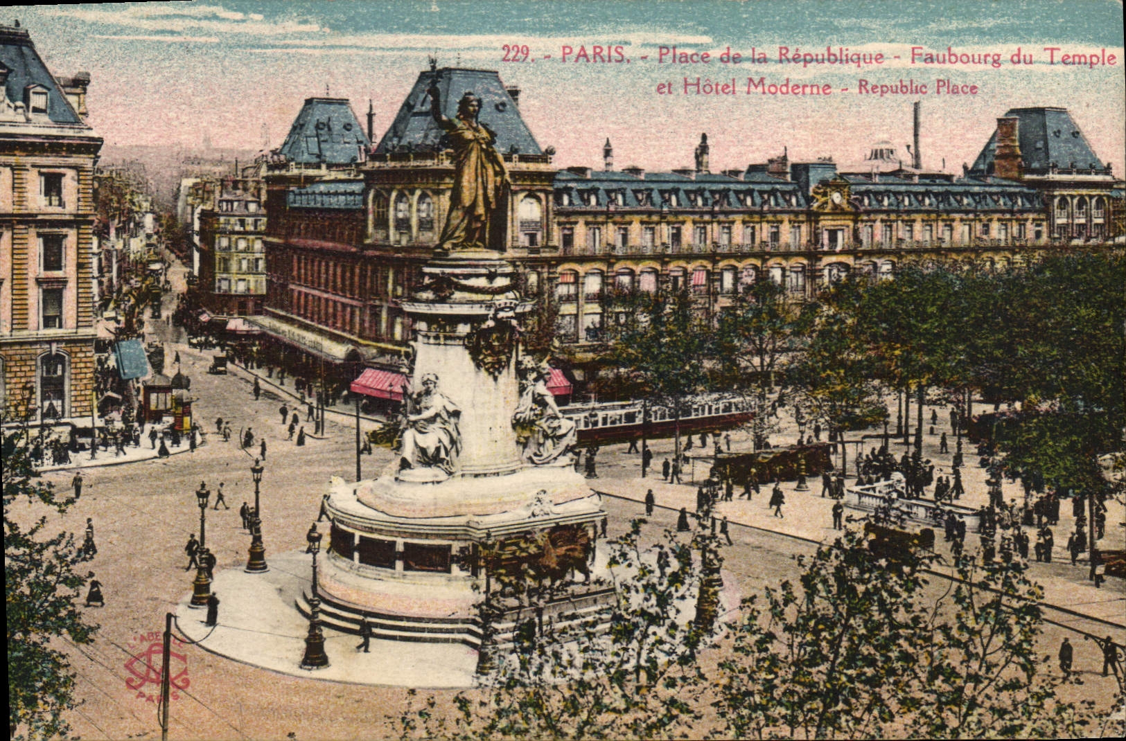 CPA Paris Place de la Republique Faubourg du Temple et Hotel Moderne