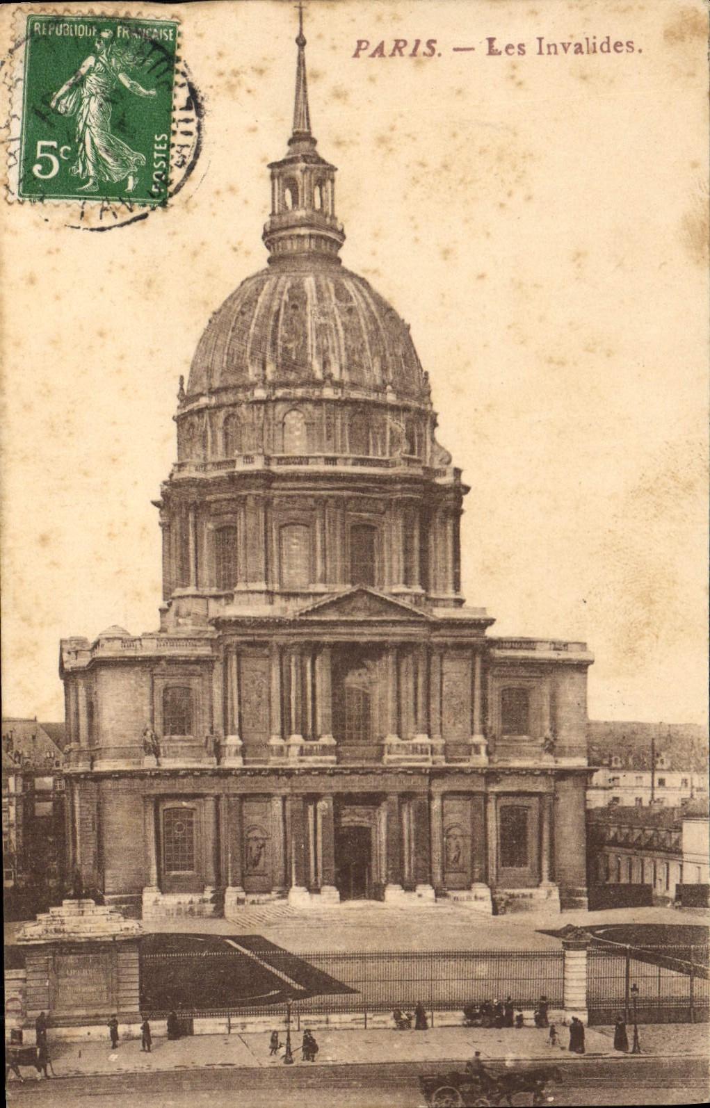 CPA Paris les Invalides 