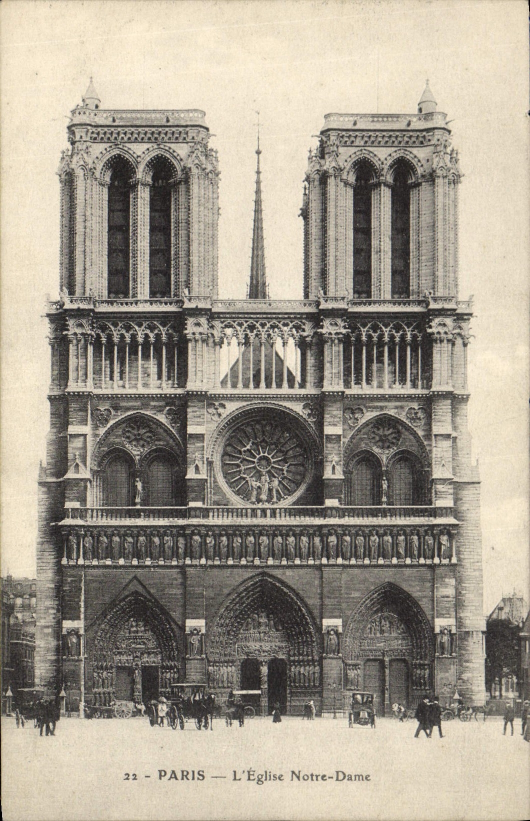 CPA Paris L'Eglise Notre Dame