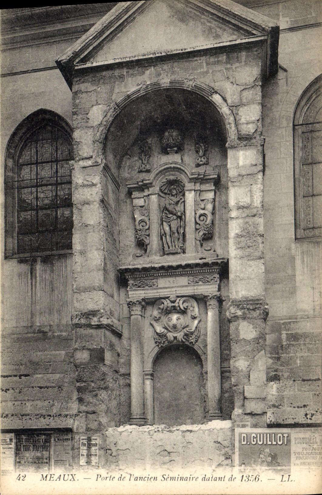 CPA Meaux Porte de l'ancien Seminaire datant de 1356