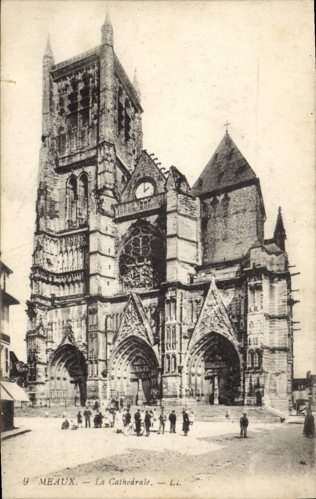 CPA Meaux La Cathedrale