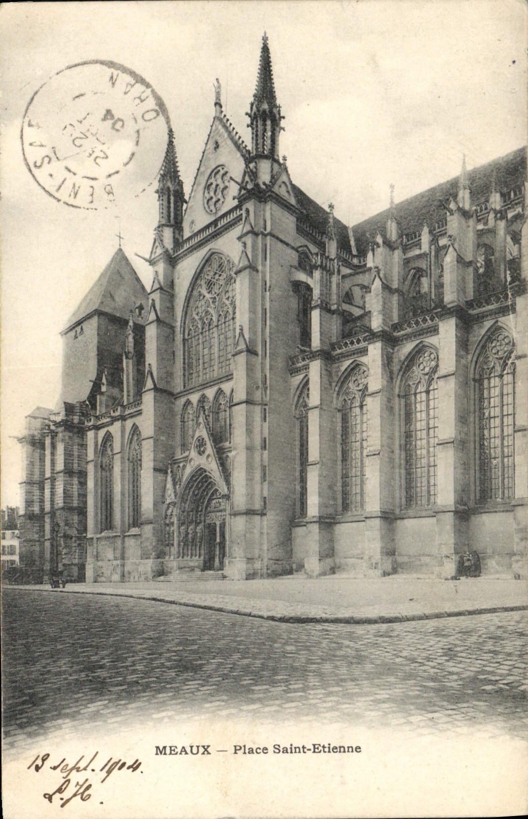 CPA Meaux Place Saint Etienne