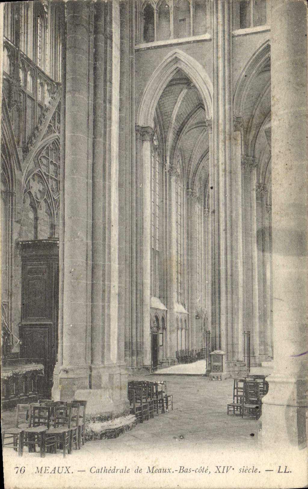 CPA Meaux Cahtedrale de Meaux Bas Cote XIVe s
