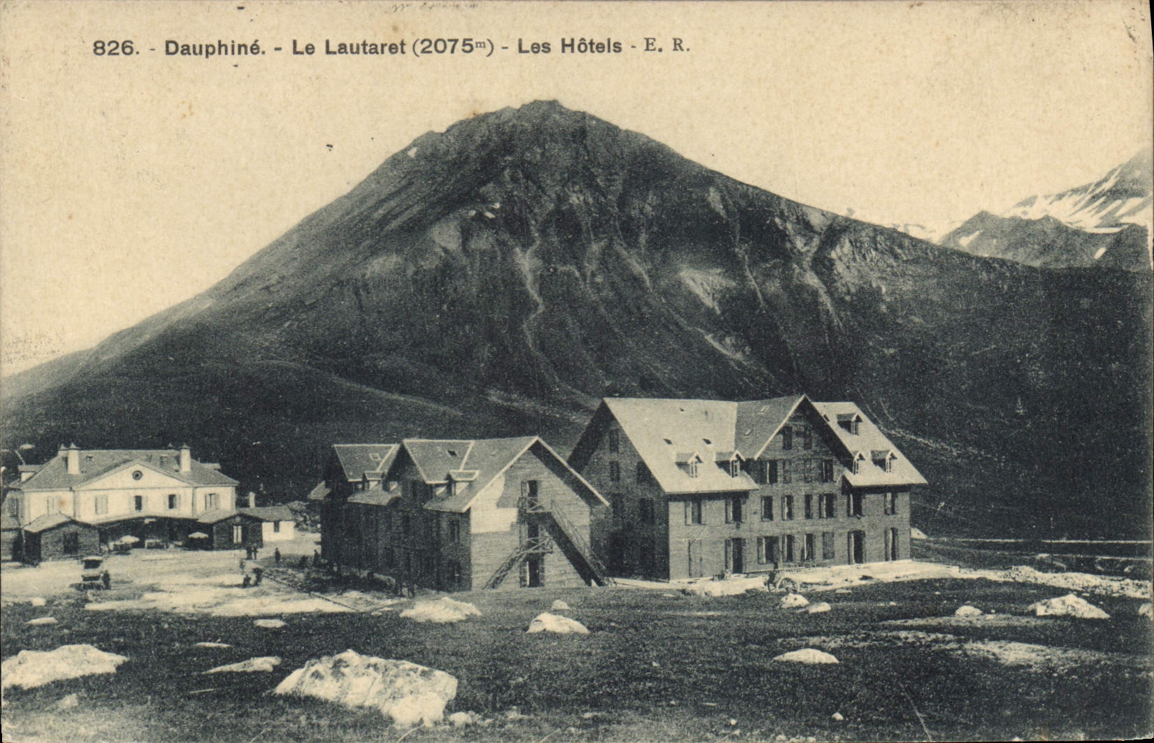 CPA Le Dauphine Le Lautaret les Hotels