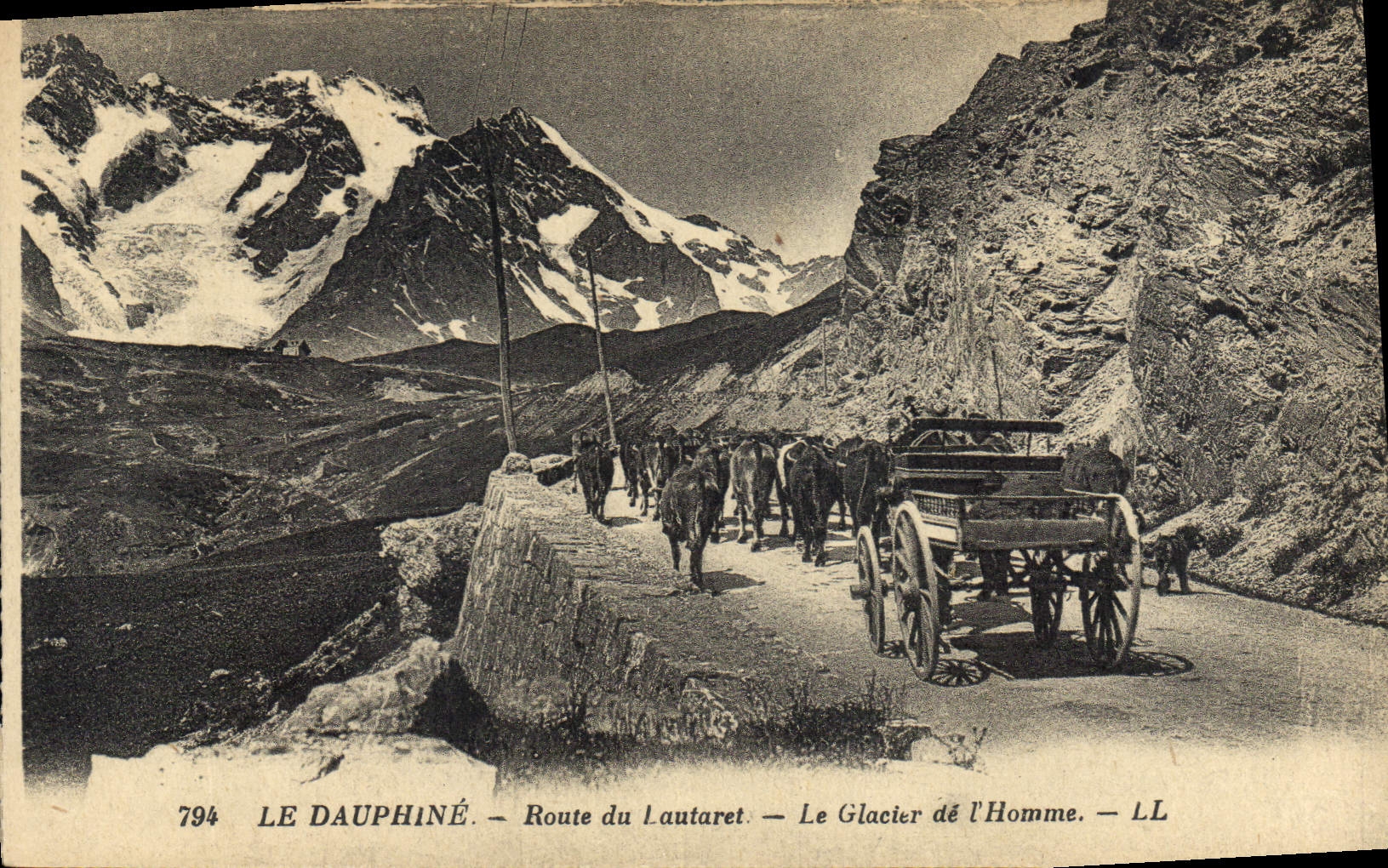 CPA  le Dauphine Route du Lautaret Le Glacier de l'Homme