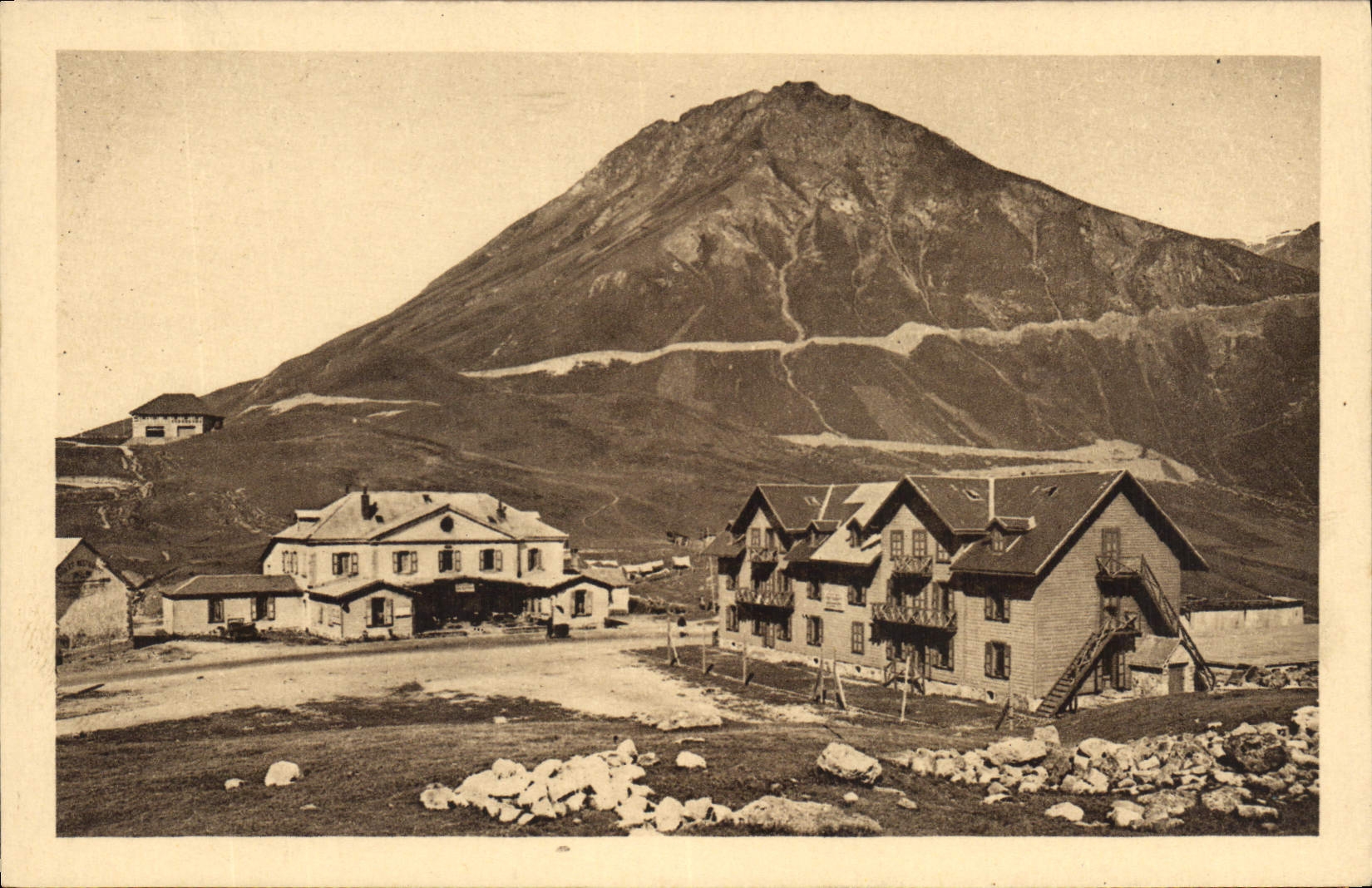 CPA Col du Lautaret Hotel des Glacier (2058 m) Nouvelle Route du Galibier