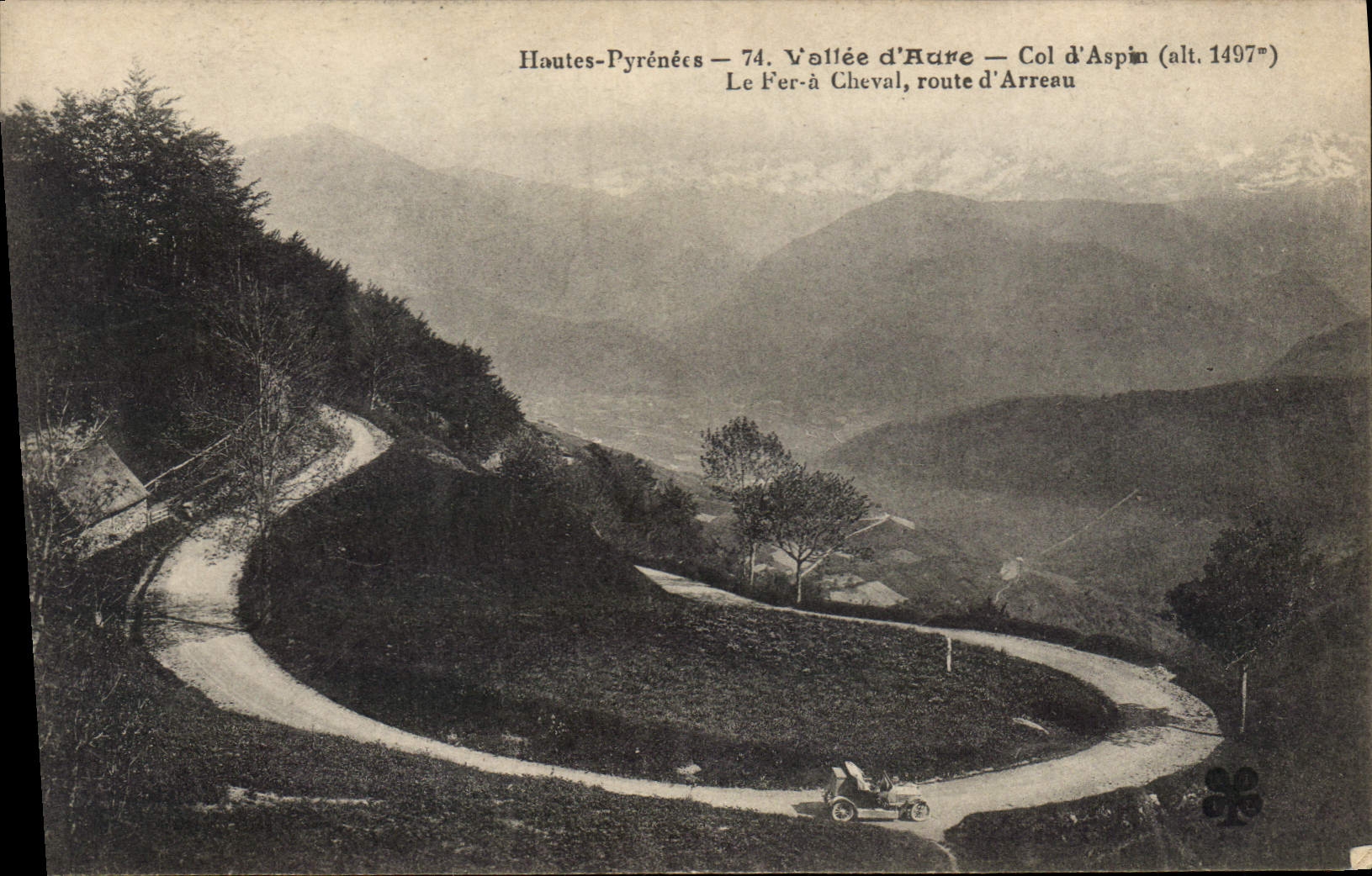 CPA Les Hautes Pyrenees Vallee d'Aure Col d'Aspin (alt 1497 m) le Ferch a Cheval route d'Arreau