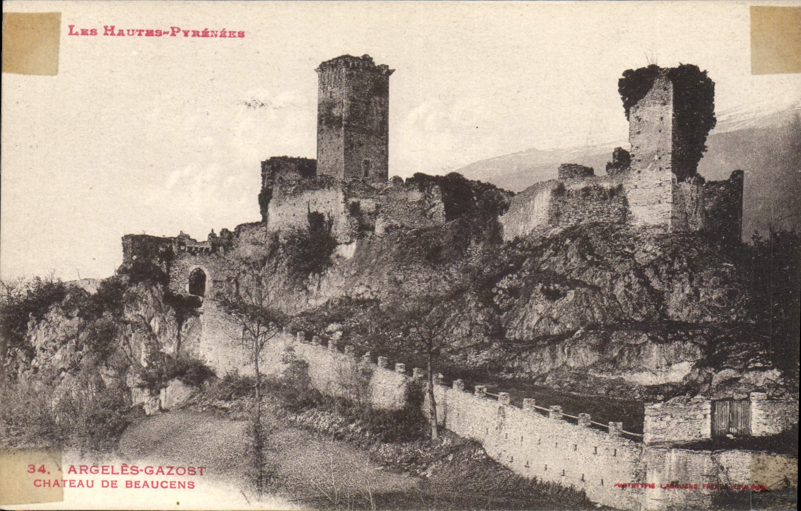 CPA Les Hautes Pyrenees Argeles Gazost Chateau de Beaucens