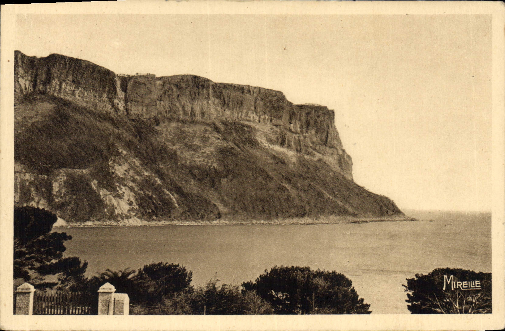 CPA Cassis sur Mer Le Cap Canaille