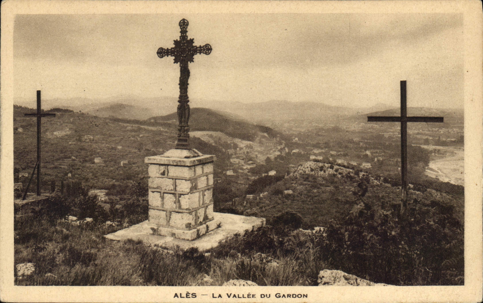 CPA Ales La Vallee du Gardon